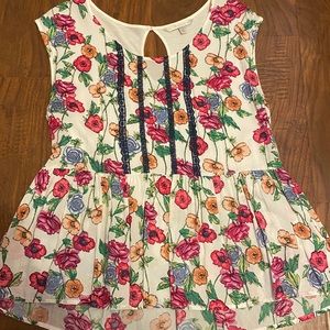 Lauren Conrad peplum cap sleeve top